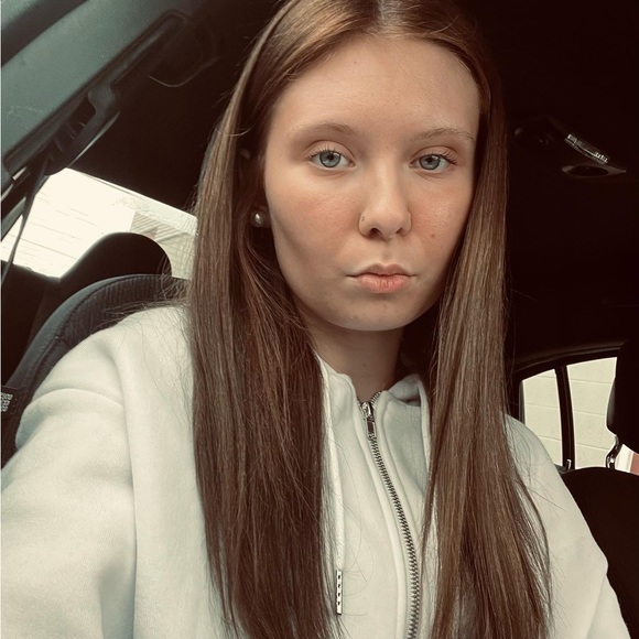 Meet your Posher, Kãÿłêê - Picture 1 of 1